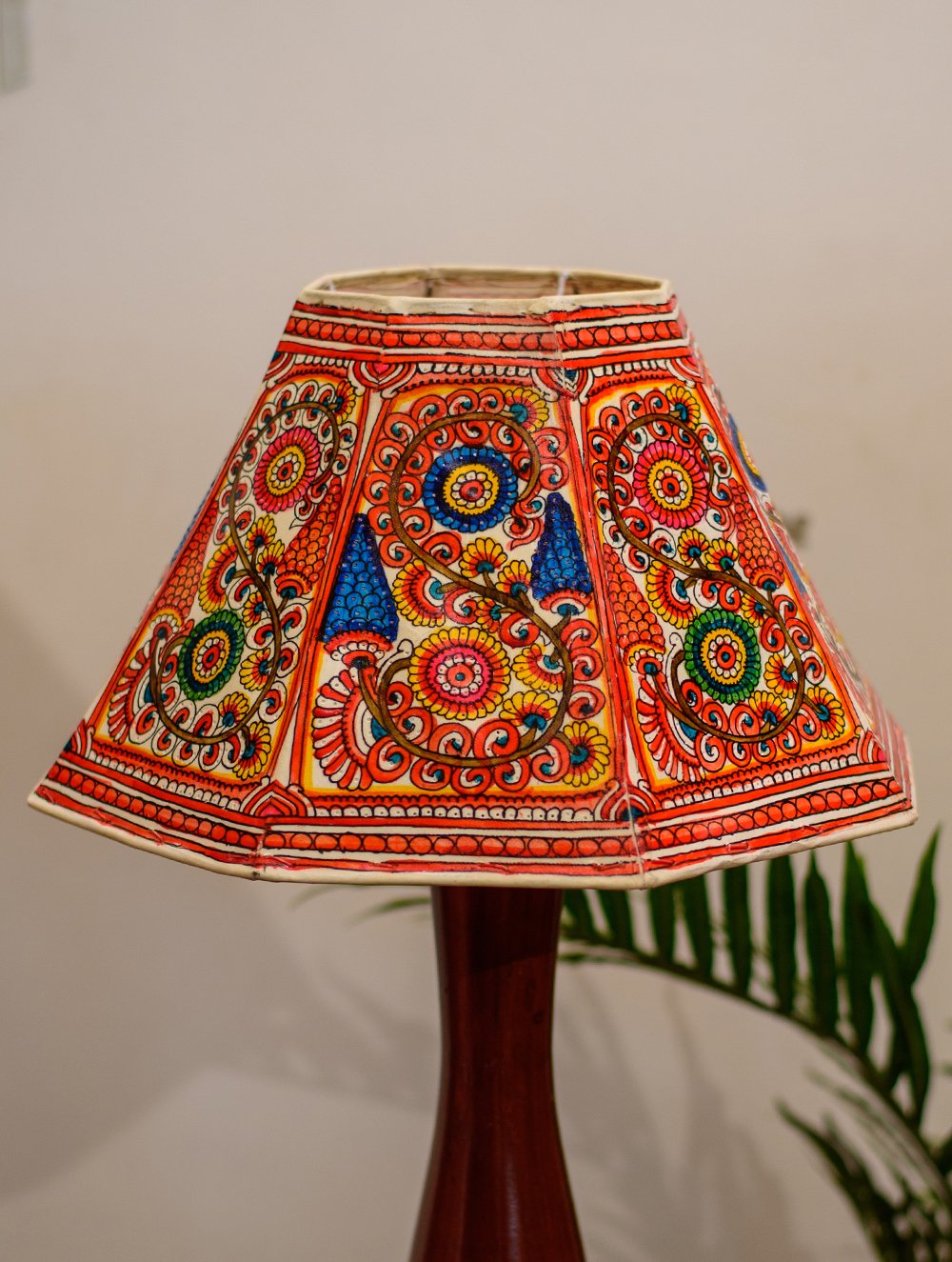 Load image into Gallery viewer, Andhra Leather Craft Table Lamp Shade - Floral