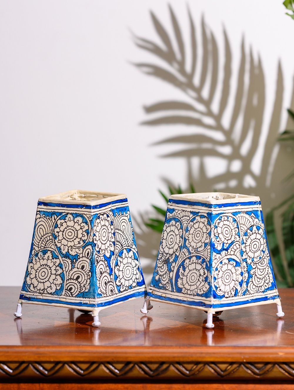 Load image into Gallery viewer, Andhra Leather Craft Lamp Shade, Small (6&quot;x 4&quot;/ Set of 2) - Blue Florals