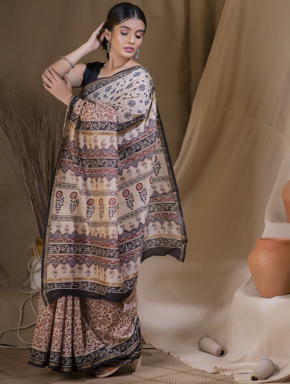 Load image into Gallery viewer, Bagru Block Printed Chanderi Saree - Floral Grace (With Blouse Piece)