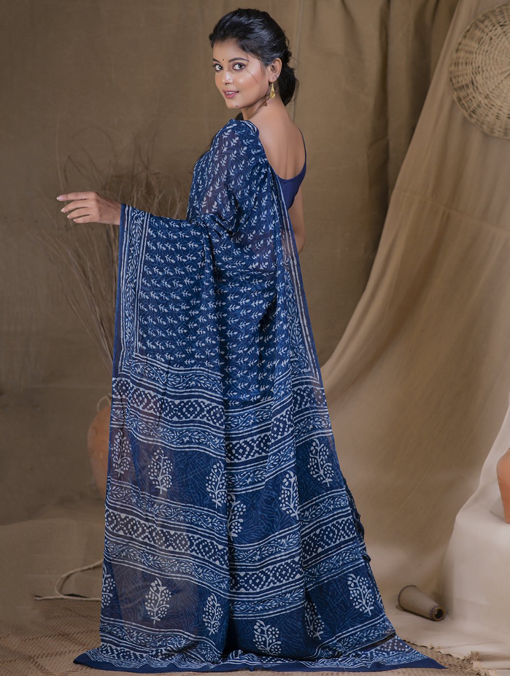 Load image into Gallery viewer, Bagru Block Printed Georgette Saree - Gul (With Blouse Piece)