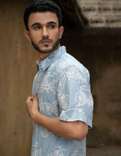 Load image into Gallery viewer, Bagru Hand Block Printed Cotton Shirt - Blue Cycle