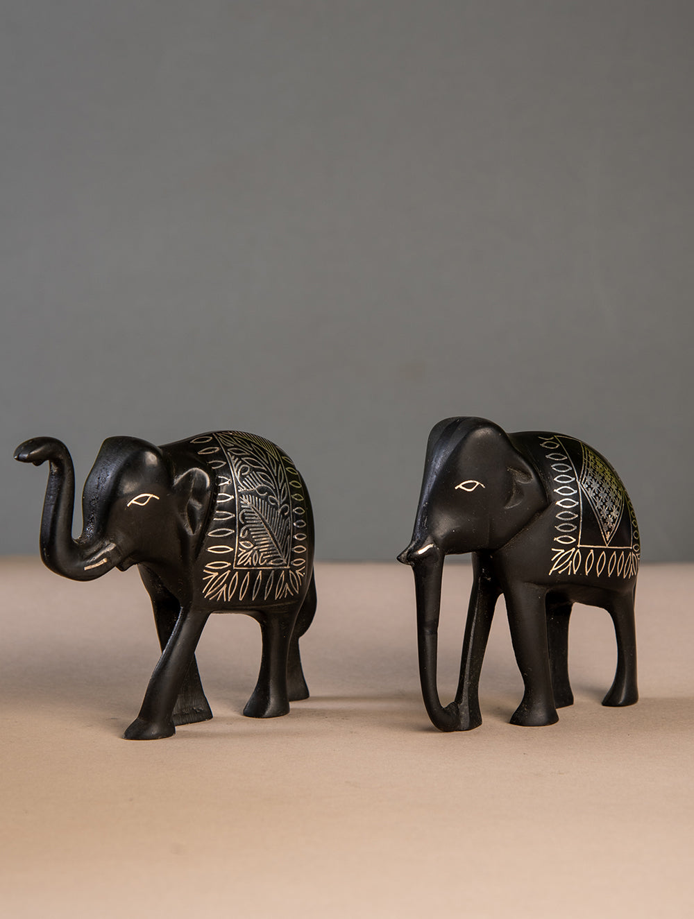 Bidri Craft Curio - Elephant (Set of 2)