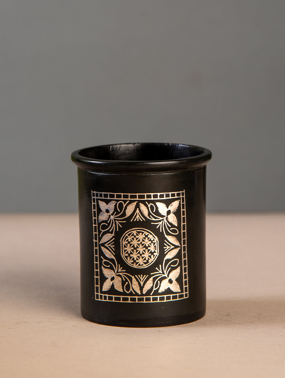 Bidri Craft Curio - Ornate Pen Holder 