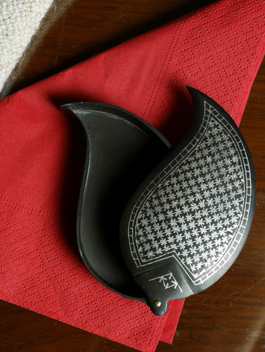 Bidri Craft Curio - Paisly Box - The India Craft House 