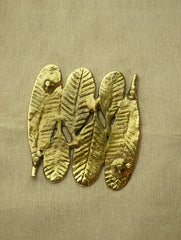 Brass Coaster Set - Temple flower Leaves (Set of 4) - The India Craft House 