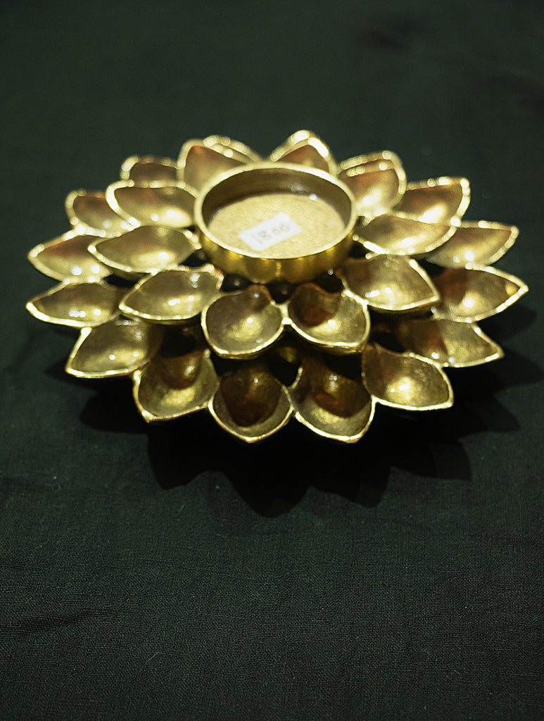 Brass Lotus Tealight Holder (Small) - The India Craft House 