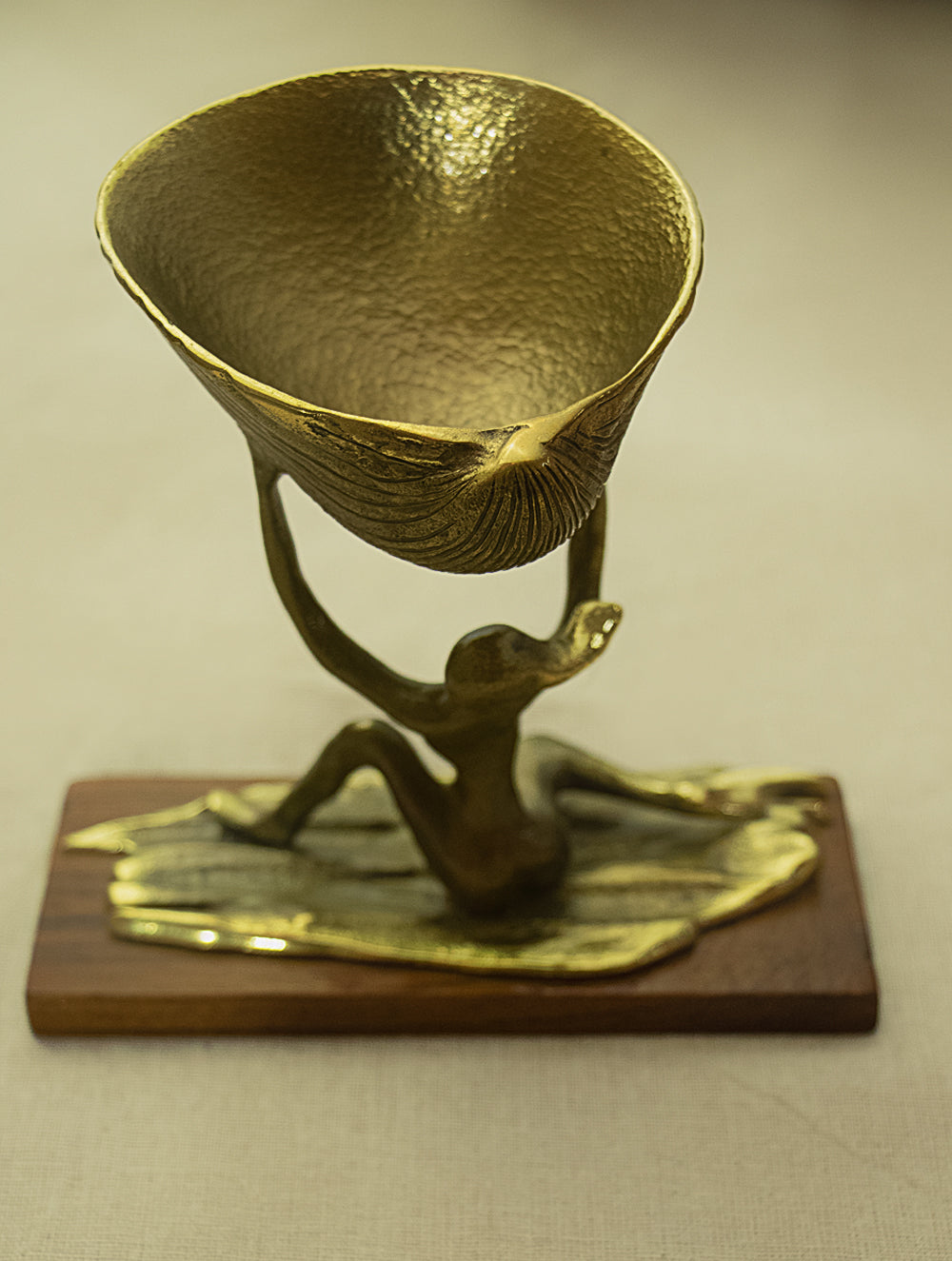 Brass Sculpture - Lady Holding Seashell - The India Craft House 