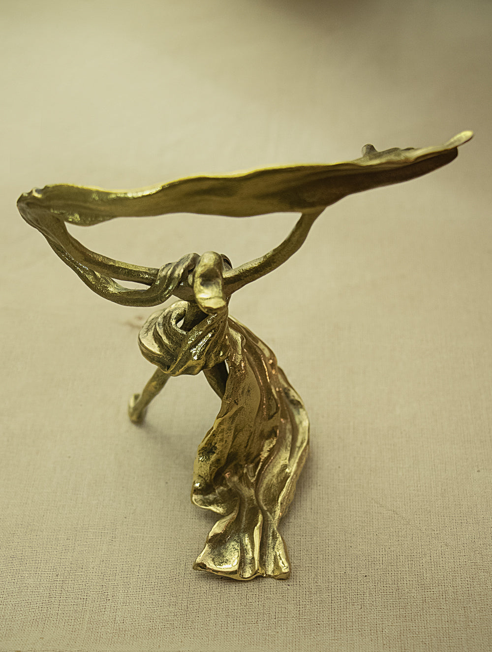 Brass Sculpture - Swirling Lady - The India Craft House 