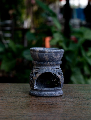 Carved Filigree Stone Aroma Oil Diffuser Lamp
