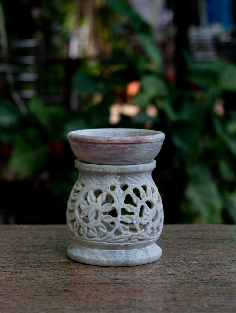 Carved Filigree Stone Aroma Oil Diffuser Lamp