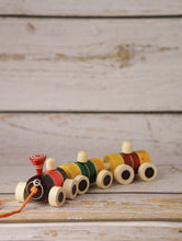 Load image into Gallery viewer, Channapatna Wooden Toy - Pull Along Engine