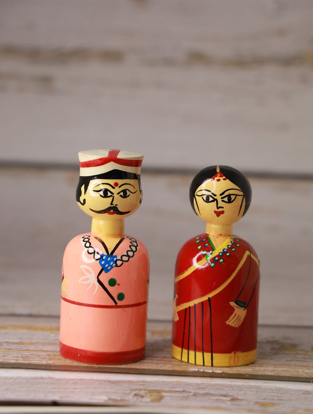Load image into Gallery viewer, Channapatna Wooden Toy - Rural Couple (Set of 2)