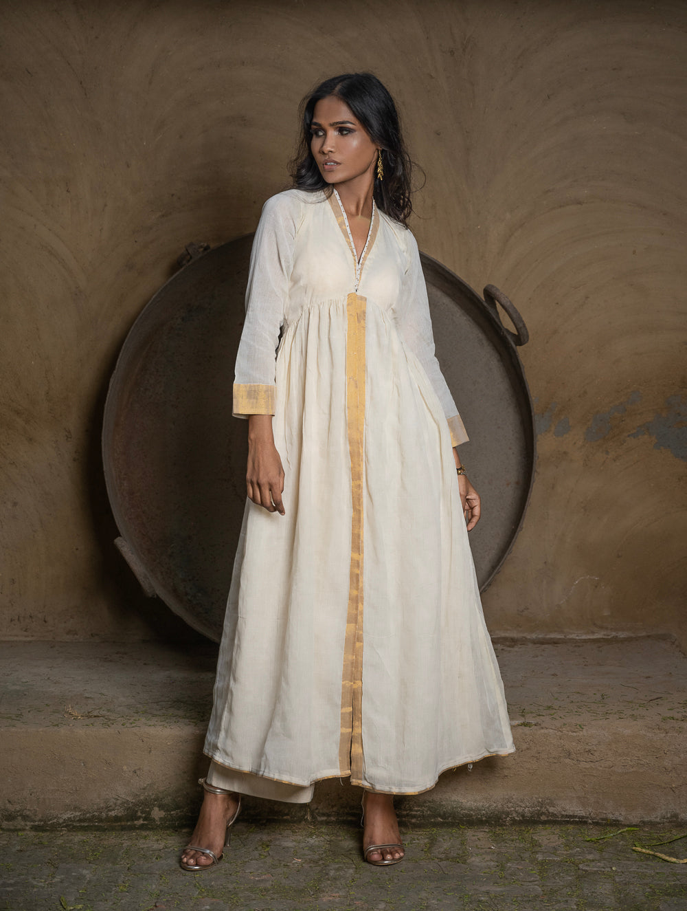 Classic Elegance. The Kerala Kasavu Cotton & Zari Long Ethnic Kurta / Dress - White & Gold. 