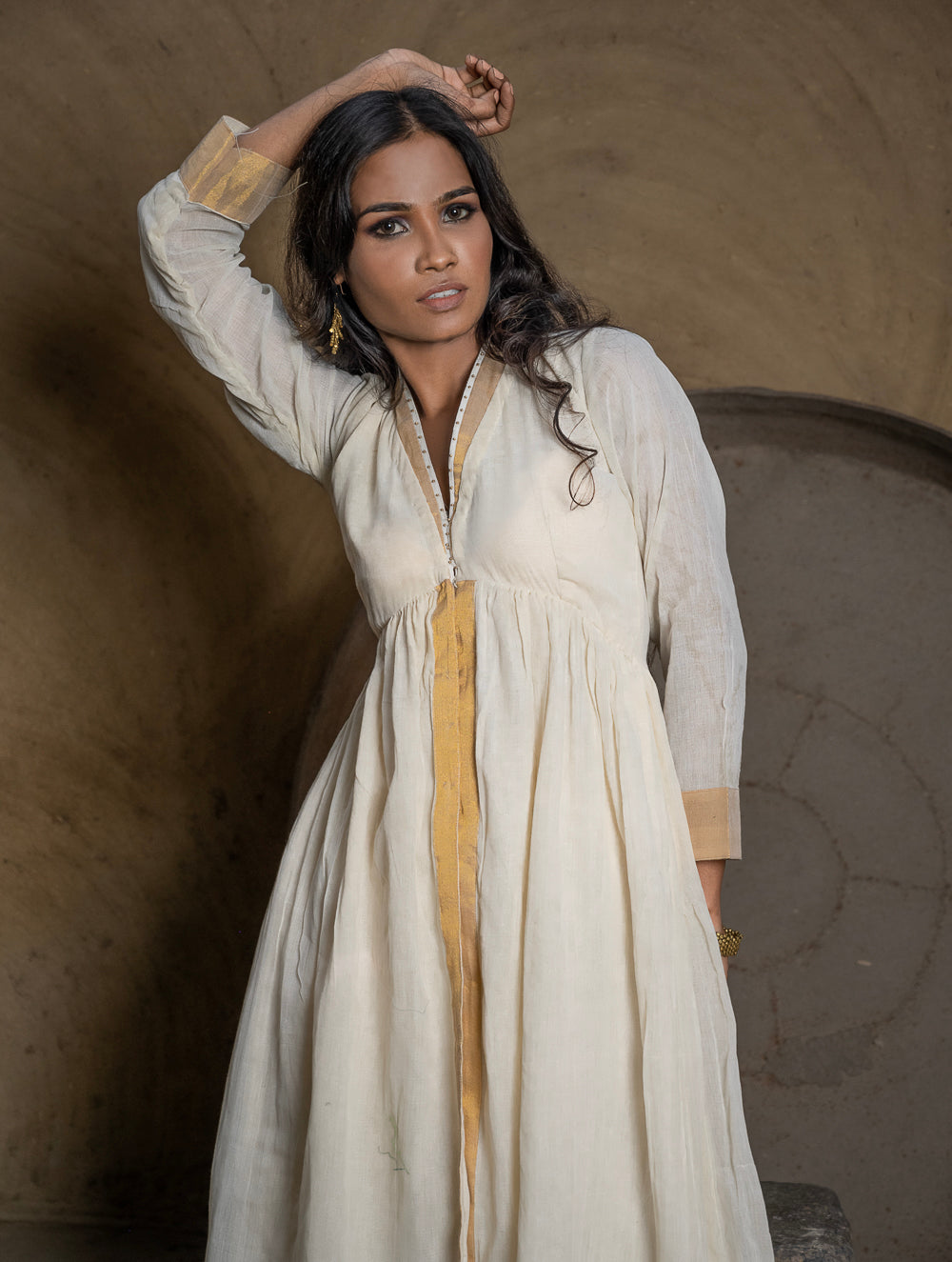 Classic Elegance. The Kerala Kasavu Cotton & Zari Long Ethnic Kurta / Dress - White & Gold. 