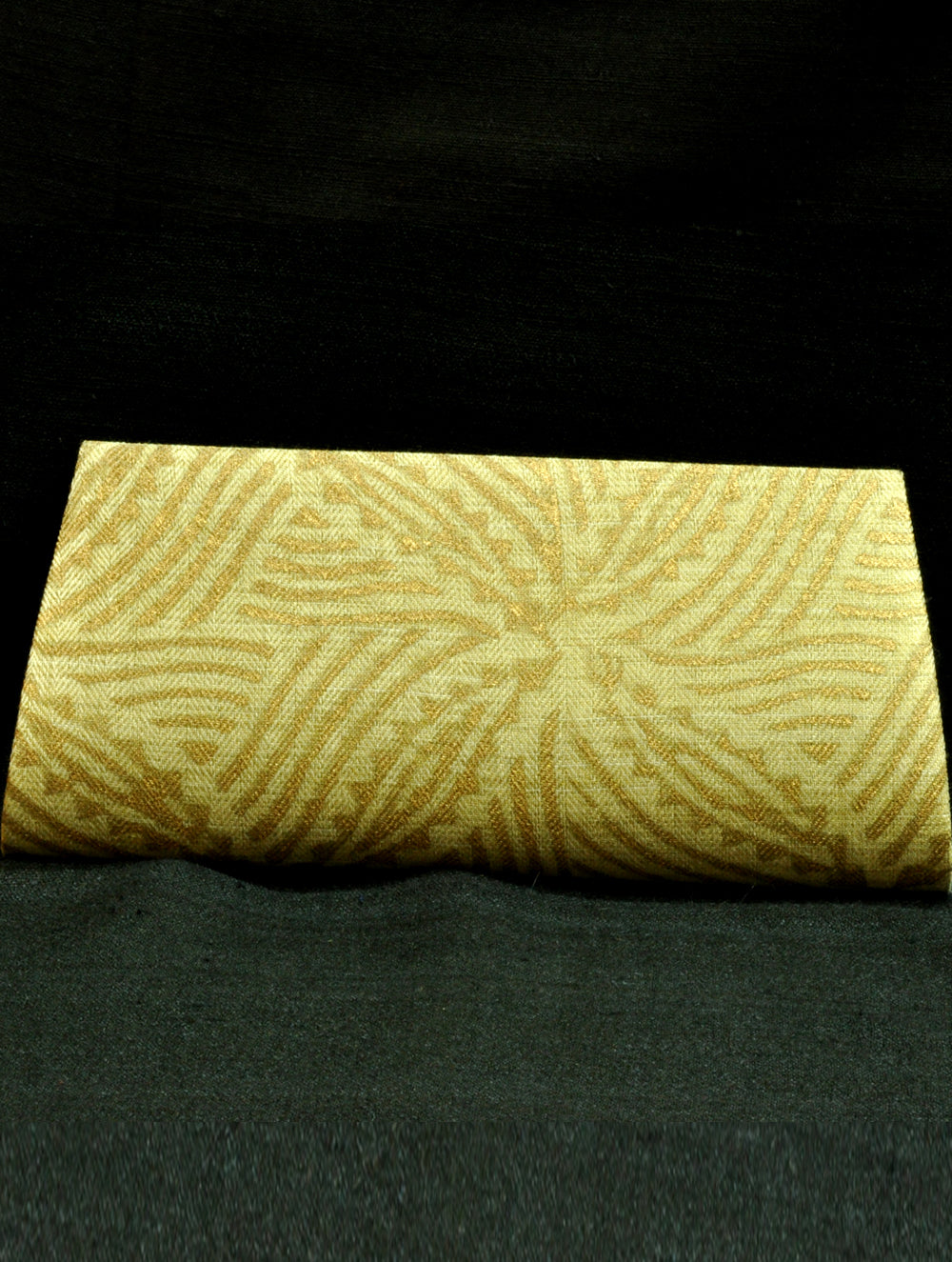 Load image into Gallery viewer, Clutch Bag, Leaf Design, Beige &amp; Gold, Small - The India Craft House 