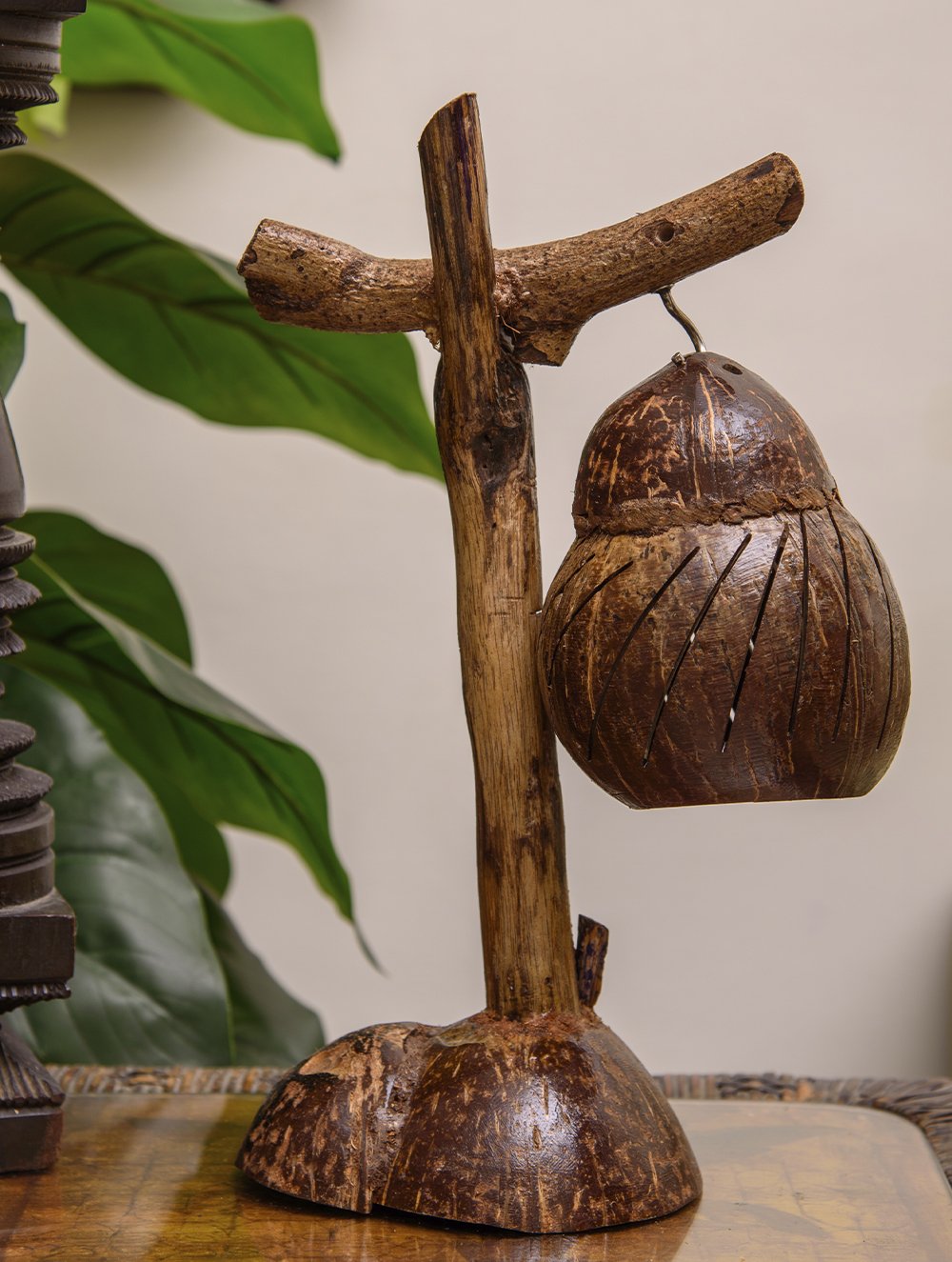 Coconut Craft Table Lamp