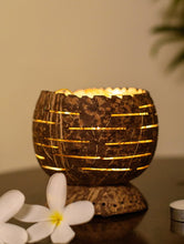 Load image into Gallery viewer, Coconut Craft Tea Light Holder - Slits