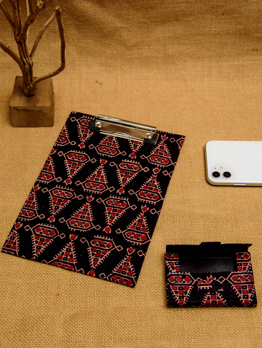 Load image into Gallery viewer, Cotton Block Print Clipboard (Small) &amp; Visting Card Holder