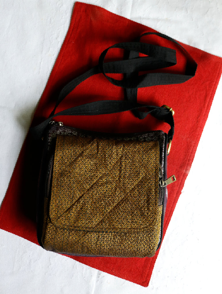 Cross Body Travel Bag - Khand (Small). - The India Craft House 