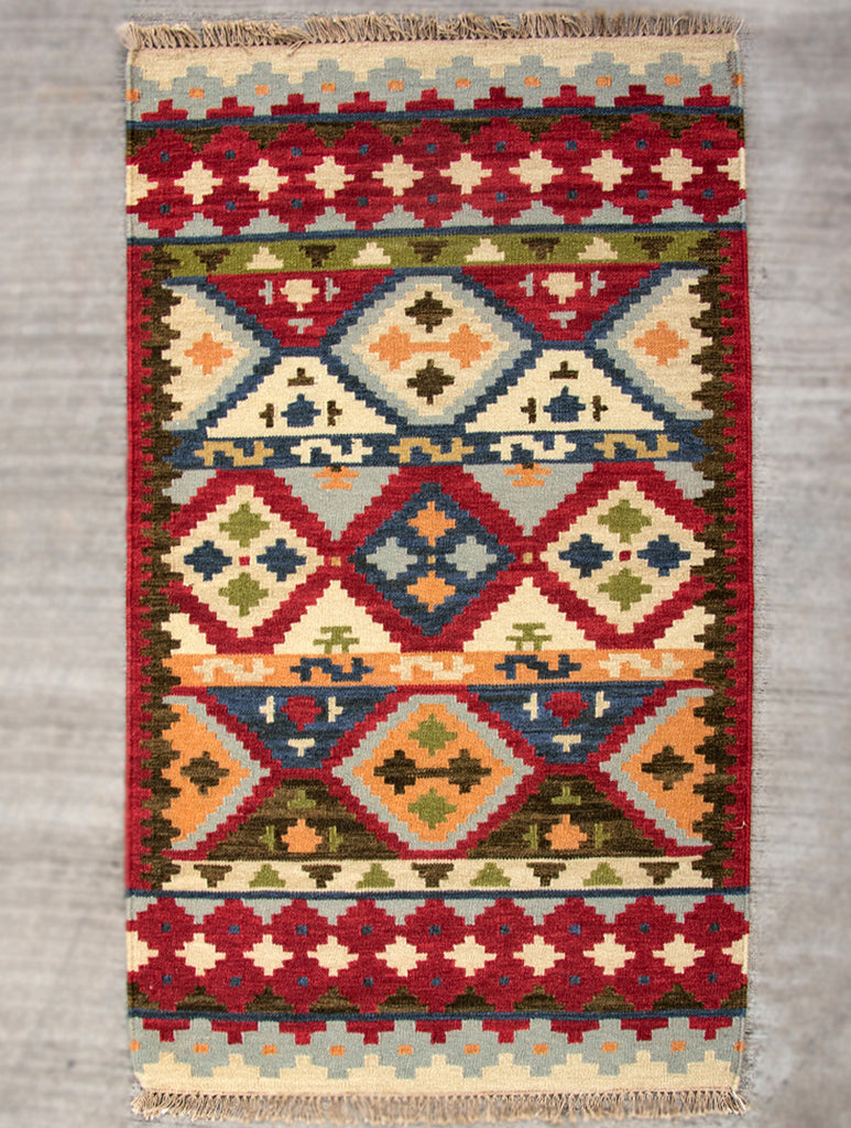 Handwoven Kilim Rug (6 x 4 ft) - The India Craft House 