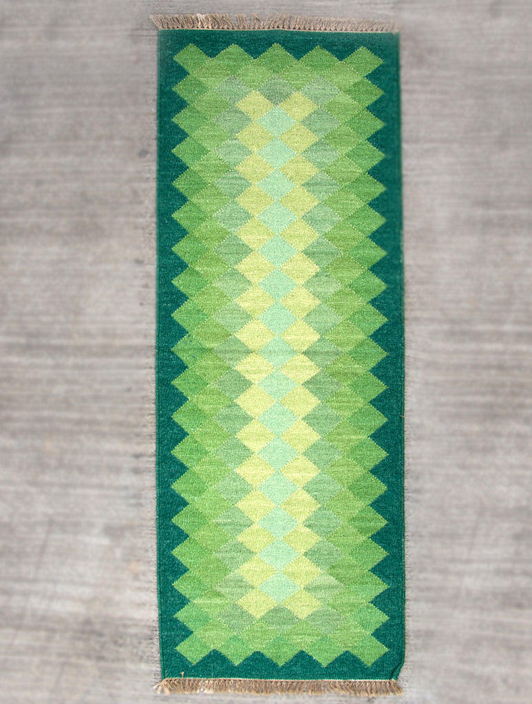 Handwoven Kilim Long Runner Rug (6 x 2 ft) - Zigzags - The India Craft House 