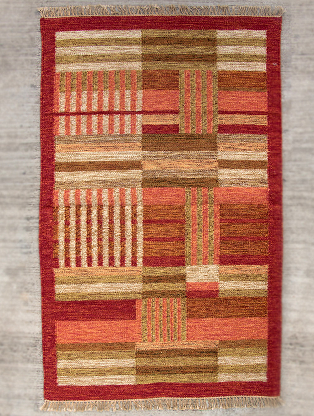 Load image into Gallery viewer, Handwoven Kilim Rug (5 x 3 ft) - Geometric - The India Craft House 