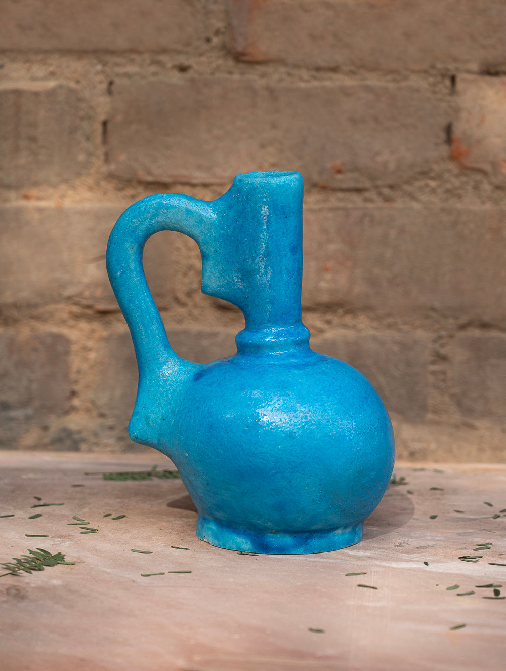 Load image into Gallery viewer, Delhi Blue Art Pottery Curio /Pitcher Vase