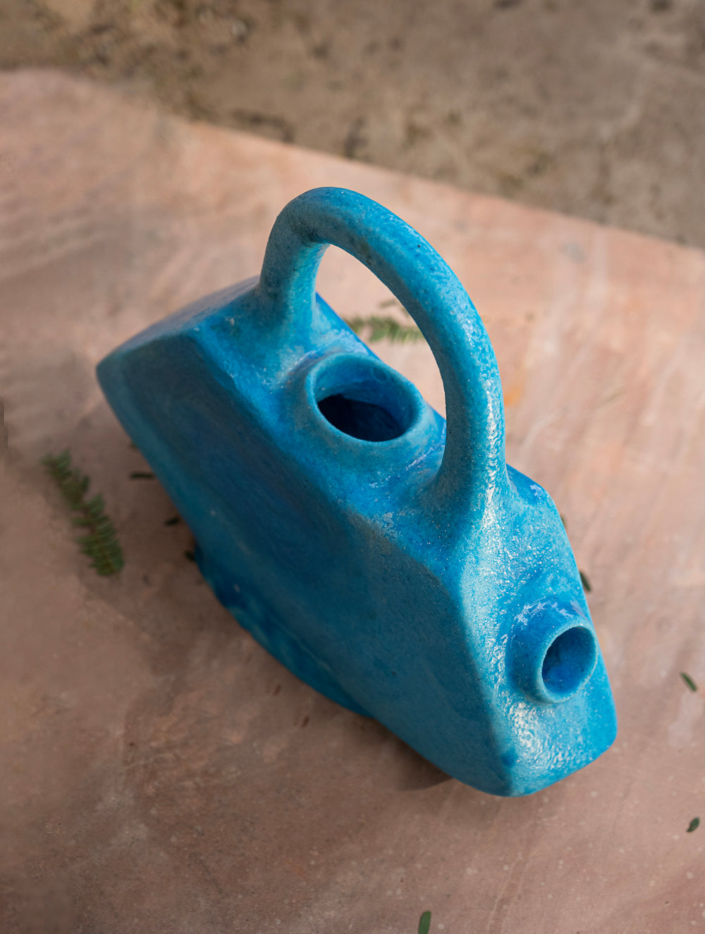 Load image into Gallery viewer, Delhi Blue Art Pottery Curio / Flat Kettle