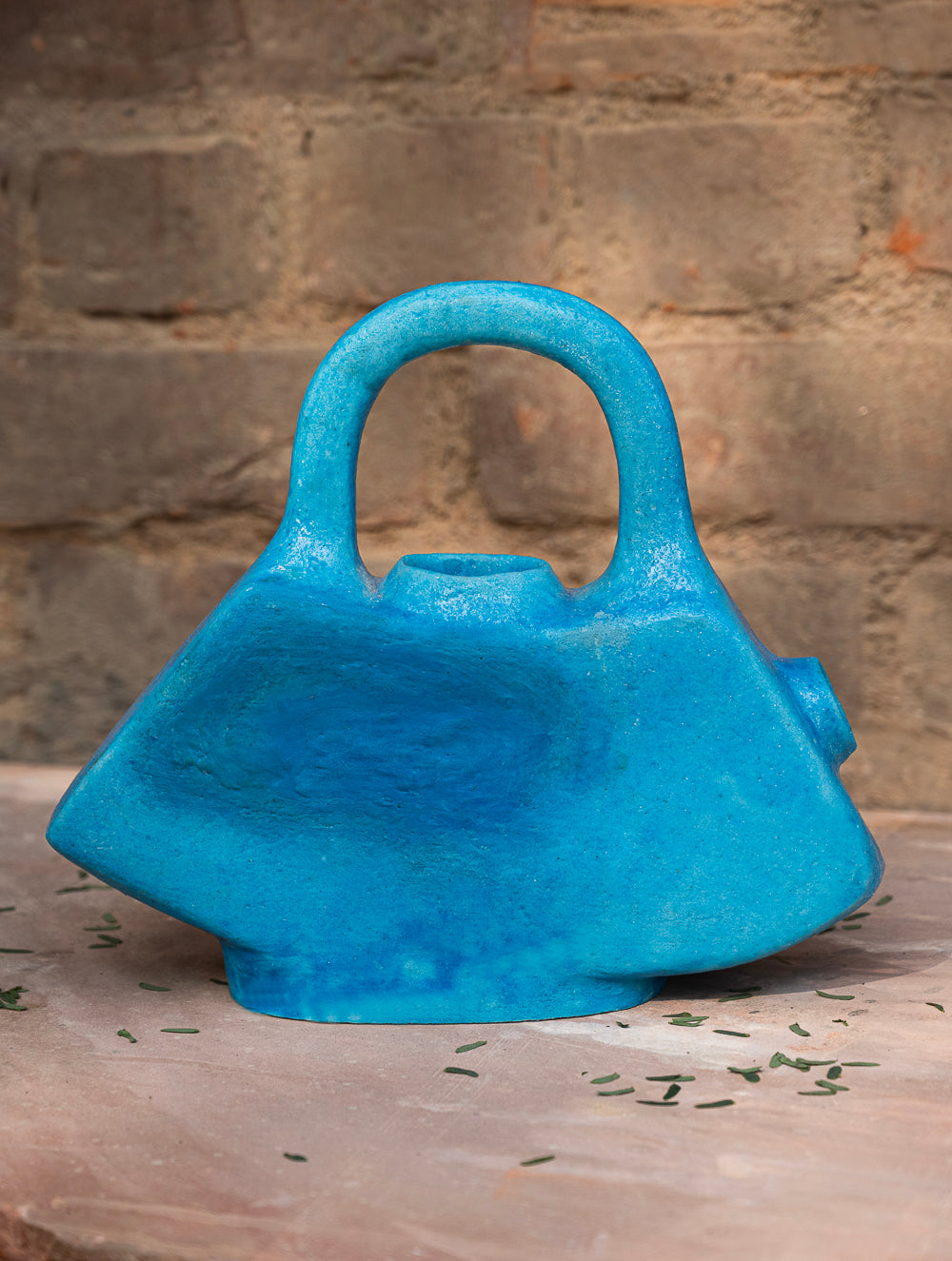 Load image into Gallery viewer, Delhi Blue Art Pottery Curio / Flat Kettle