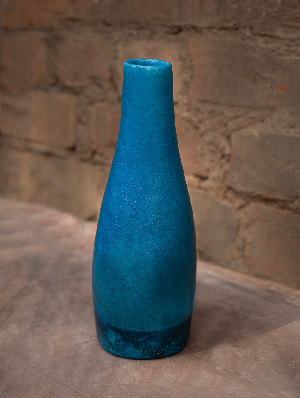 Load image into Gallery viewer, Delhi Blue Art Pottery Curio / Vase
