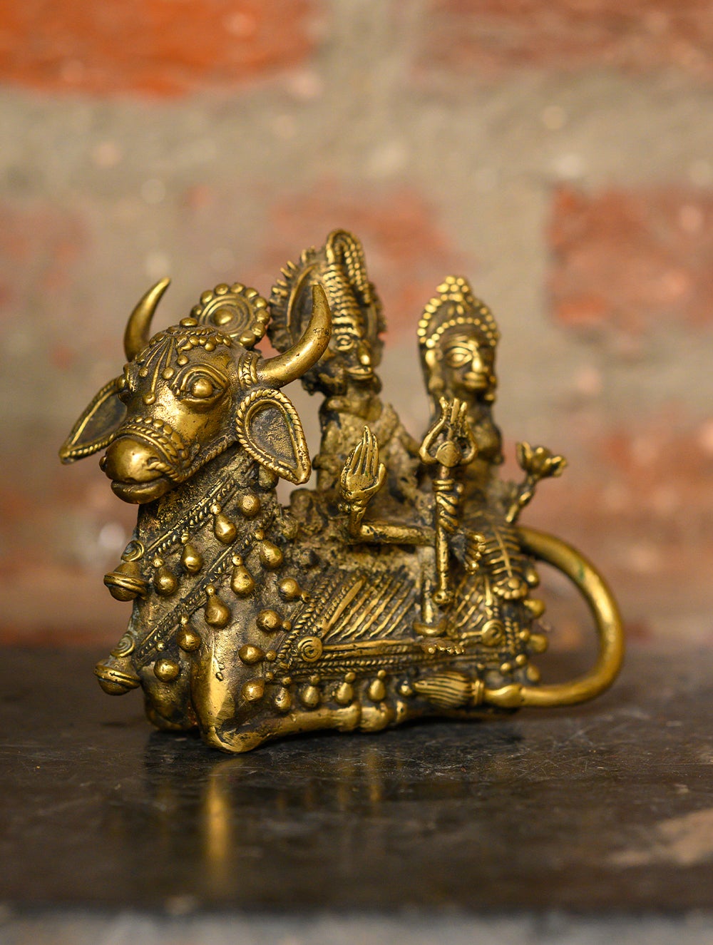 Dhokra Craft Curio - Shiva Parvati & Nandi