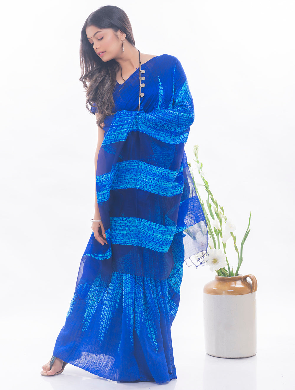Elegant Bengal Handwoven Matka Silk Shibori Saree - Royal Blue