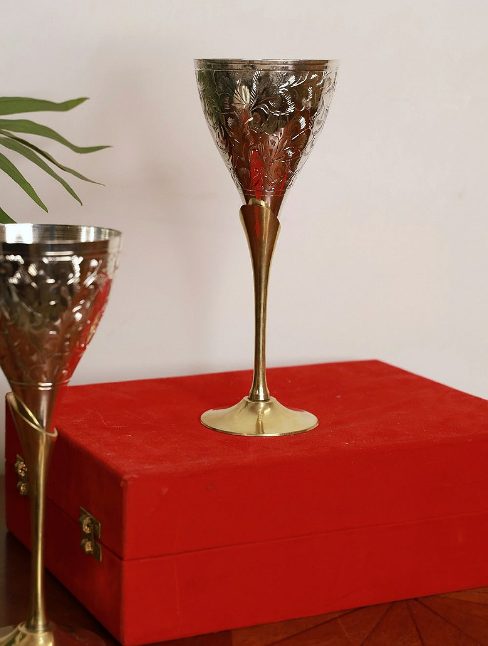 https://theindiacrafthouse.com/cdn/shop/products/Engraved_20White_20Metal_20Wine_20Glasses_20_28Set_20Of_202_29_20-_20SHP01C@2x.jpg