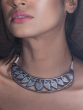 Load image into Gallery viewer, Exclusive Bidri Craft Choker With Pure Silver Inlay - Paisley
