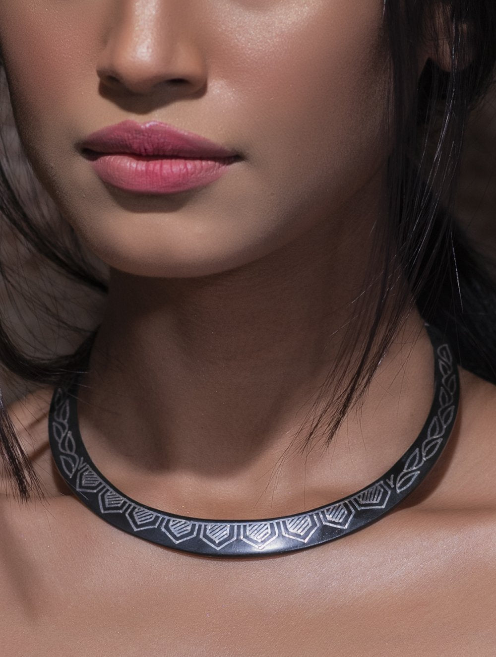 Load image into Gallery viewer, Exclusive Bidri Craft Choker With Pure Silver Inlay - Royal Charm