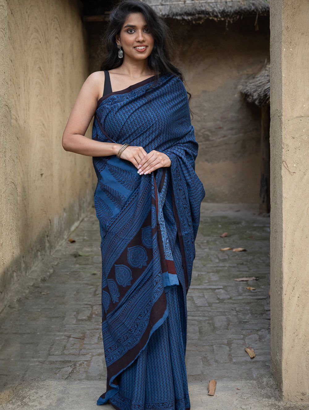 Load image into Gallery viewer, Exclusive Bagh Hand Block Printed Cotton Saree - Blue ZigZags