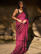 Load image into Gallery viewer, Exclusive Bagh Hand Block Printed Cotton Saree - Flora