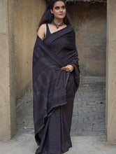 Load image into Gallery viewer, Exclusive Bagh Hand Block Printed Cotton Saree - Grey Diamonds