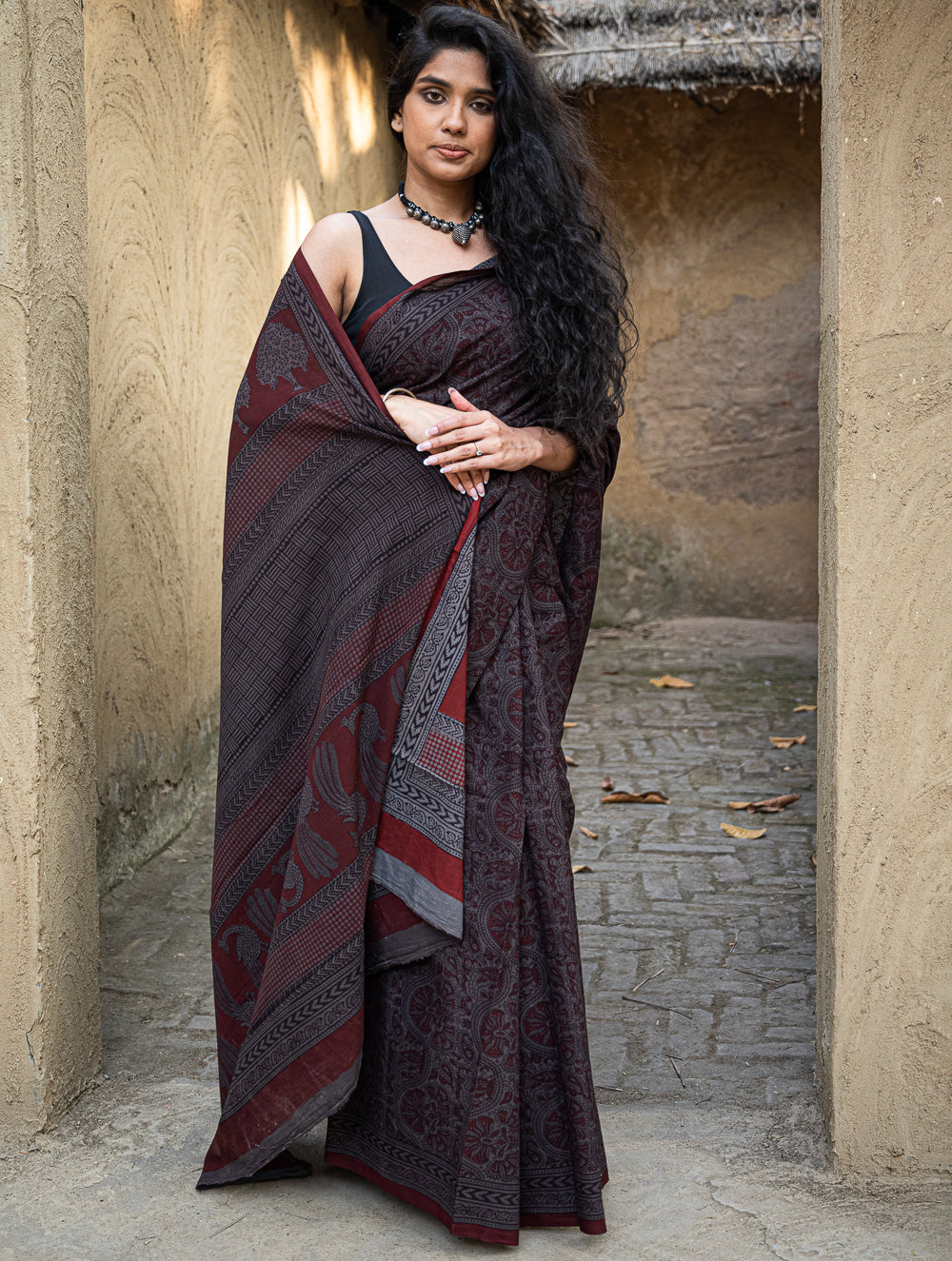 Load image into Gallery viewer, Exclusive Bagh Hand Block Printed Cotton Saree - Grey Ornate
