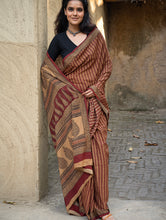 Load image into Gallery viewer, Exclusive Bagh Hand Block Printed Cotton Saree - Mustard Vines