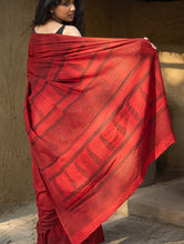 Load image into Gallery viewer, Exclusive Bagh Hand Block Printed Cotton Saree - Red Floral