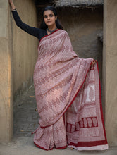 Load image into Gallery viewer, Exclusive Bagh Hand Block Printed Cotton Saree - Royal Ornate