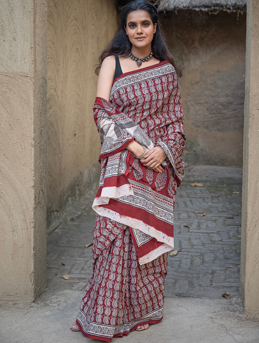 Load image into Gallery viewer, Exclusive Bagh Hand Block Printed Modal Silk Saree - Paisleys