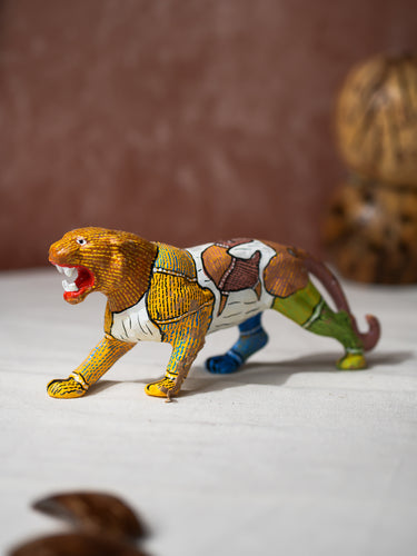 Exclusive Gond Art Tiger Curio - Forest