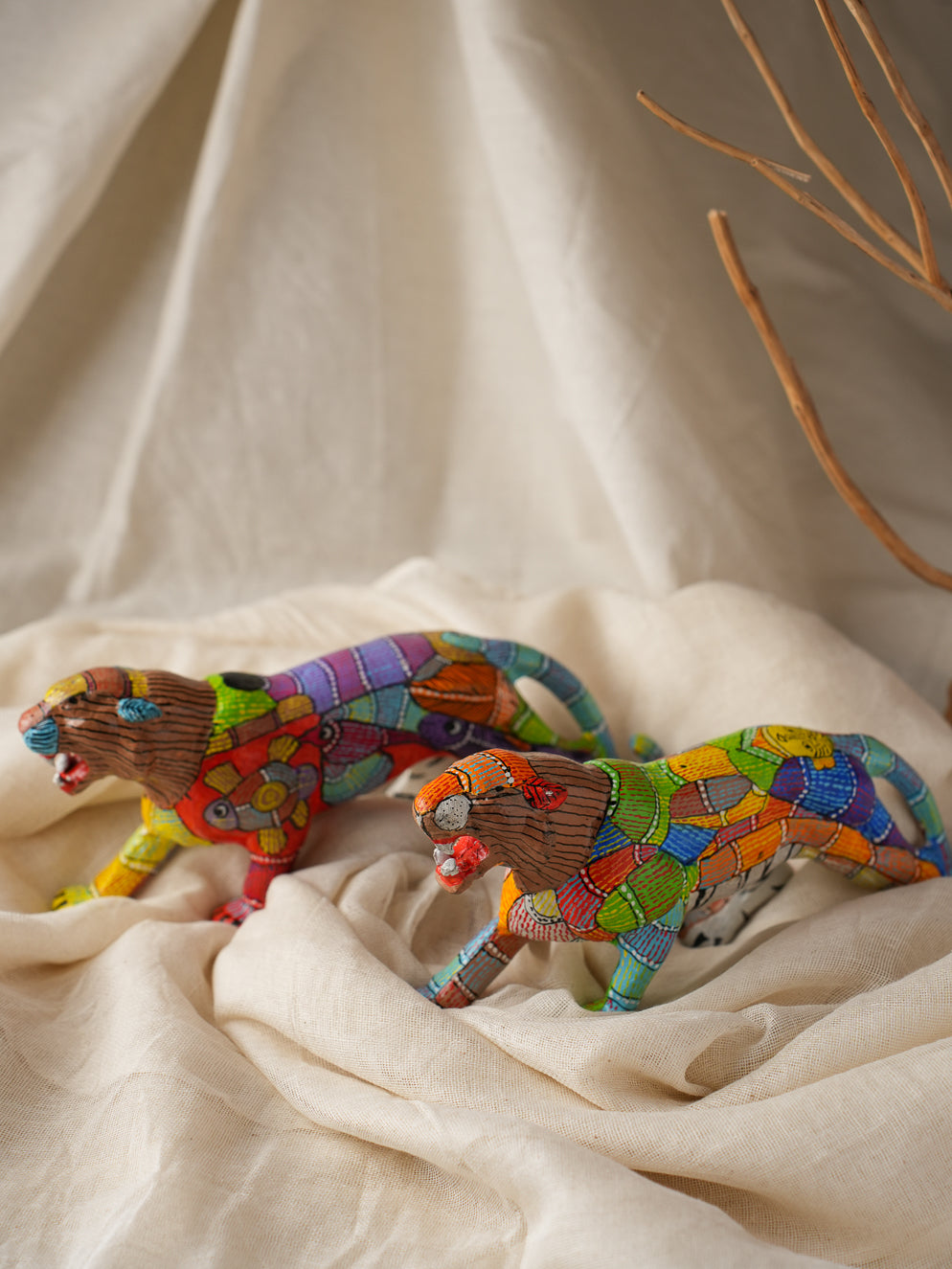 Exclusive Gond Art Tiger Curio - Forest Wanderer