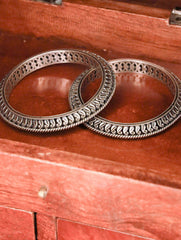Exclusive Pure Silver Traditional Maharashtrian Kangans - Koyari Tode