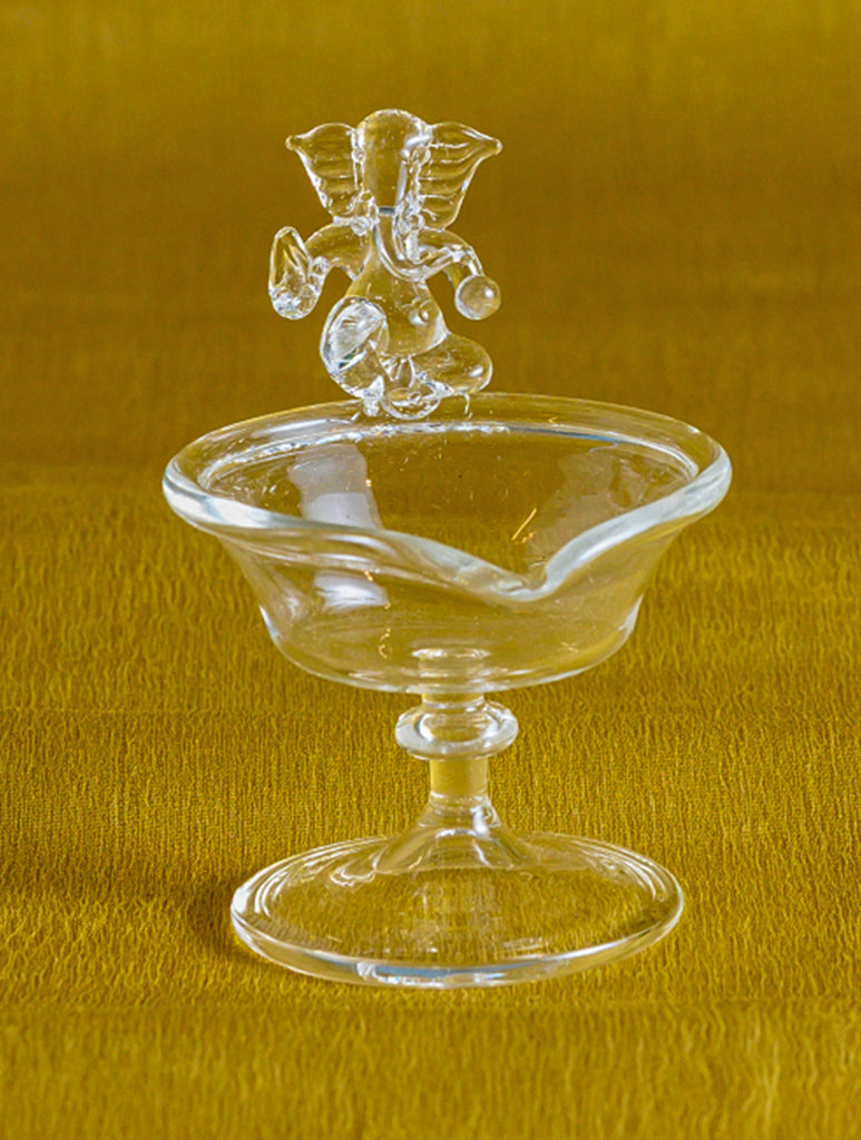 Fine Crystal Glass Ganesha Diya (Small)