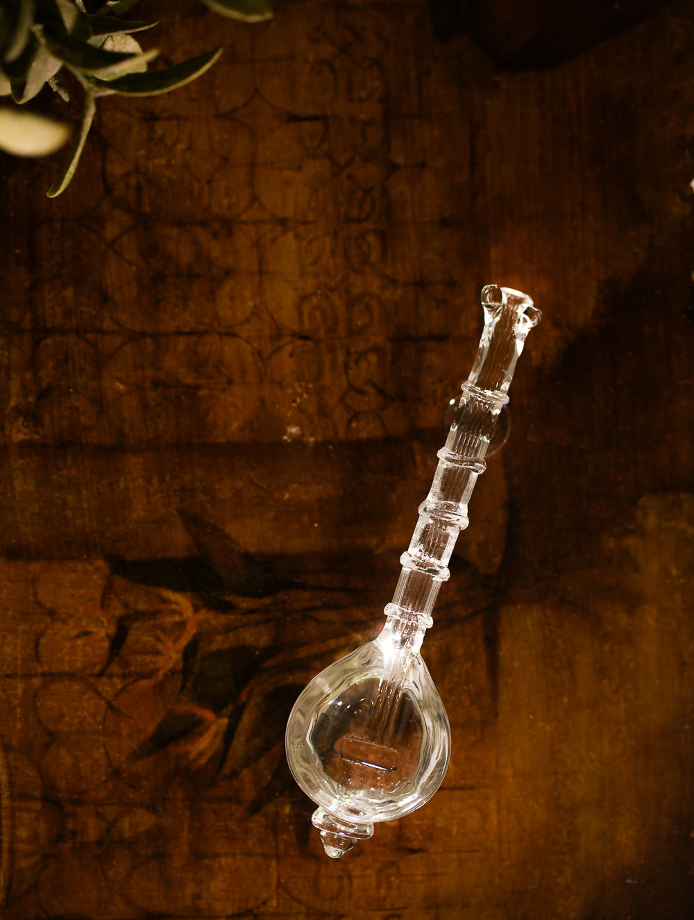 Load image into Gallery viewer, Fine Glass Curio - The Veena