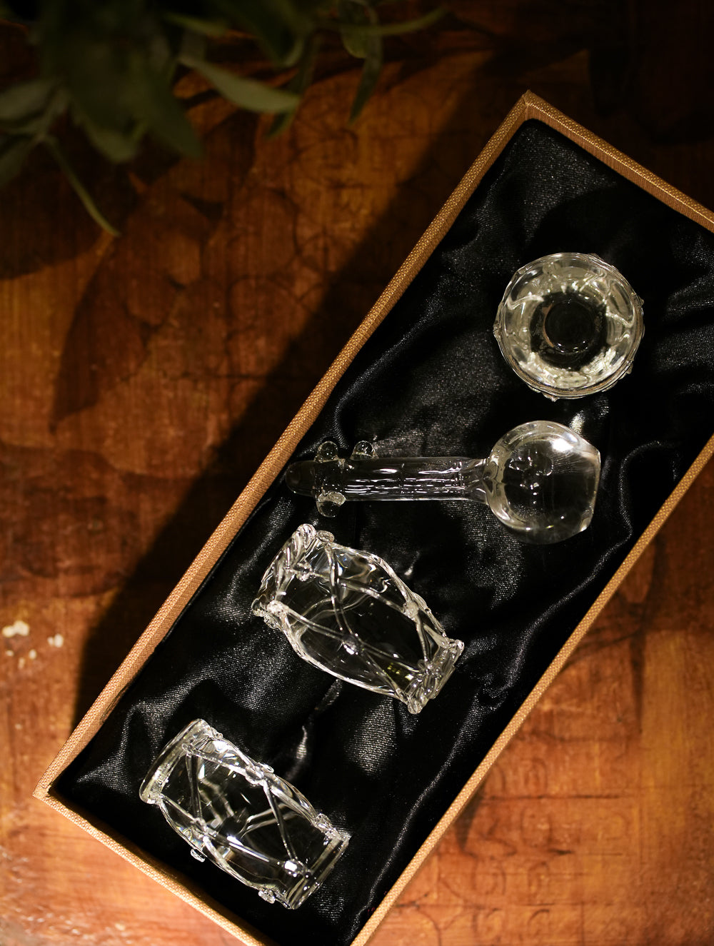 Load image into Gallery viewer, Fine Glass Musical Instruments (Set of 4) 