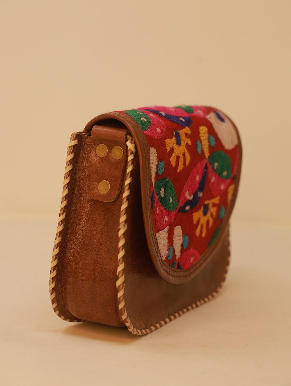 Load image into Gallery viewer, Handcrafted Jawaja Leather Bag with Hand Embroidered Patch - LVC2S